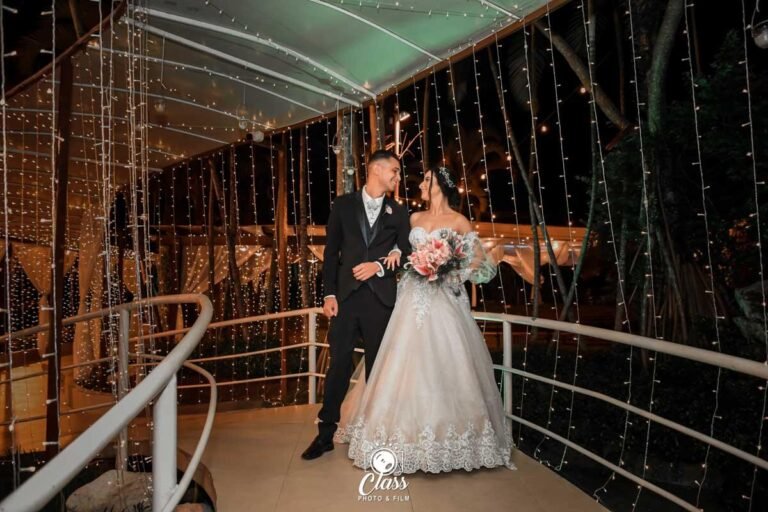 Casal Casamento Espaço Alpes Serrano