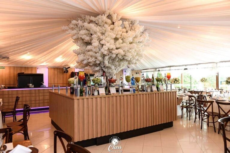 Salão Espaço Alpes Serrano