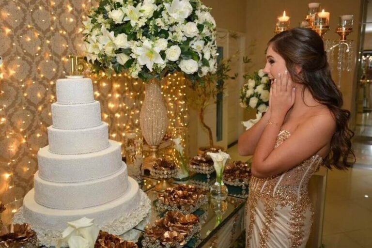 Festa de Aniversario Debutante 15 anos no Espaço Villa II