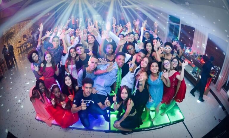 Festa de Aniversario Debutante 15 anos no Espaço Villa Borghese