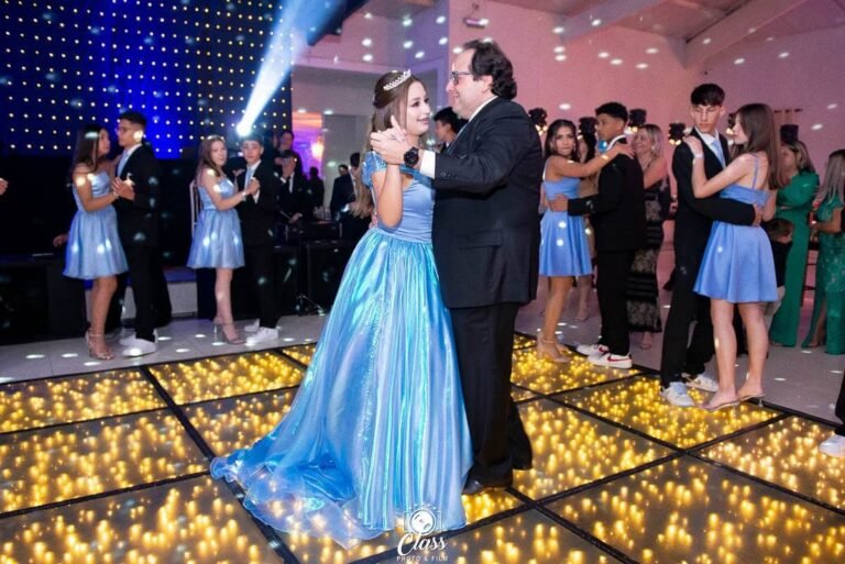 Festa de Aniversario Debutante 15 anos no Espaço Villa Borghese